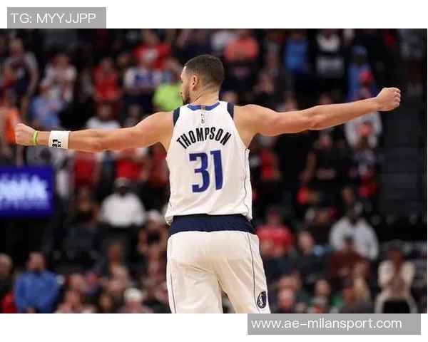 克莱在对阵灰熊中状态回暖场均17分与46个三分引发关注