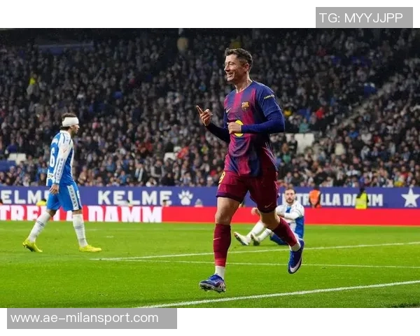 阿斯报道莱万缺席国王杯弗里克计划大幅度轮换阵容